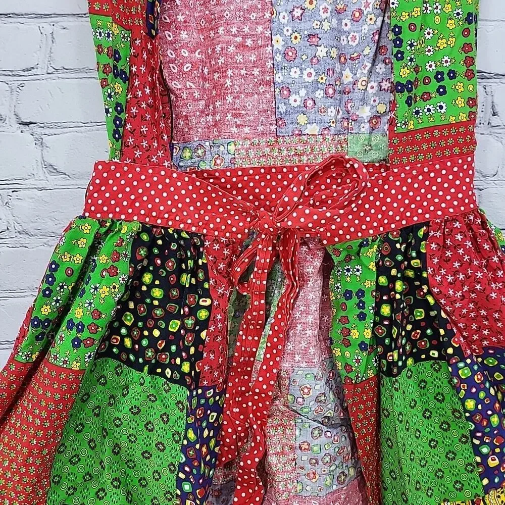 Vintage 70s Patchwork Apron Full Colorblock‎ Housedress Prairie Cottagecore Flaw